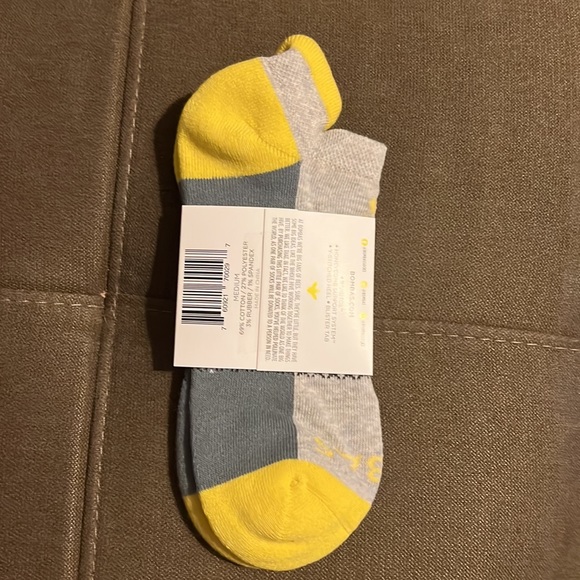 bombas ankle socks yellow and gray. - Picture 2 of 2
